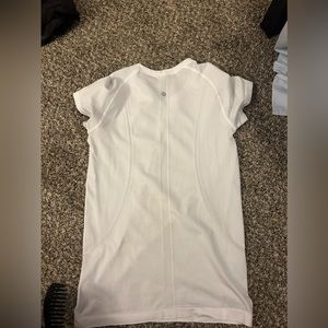 Lululemon Swiftly Tech Shirt